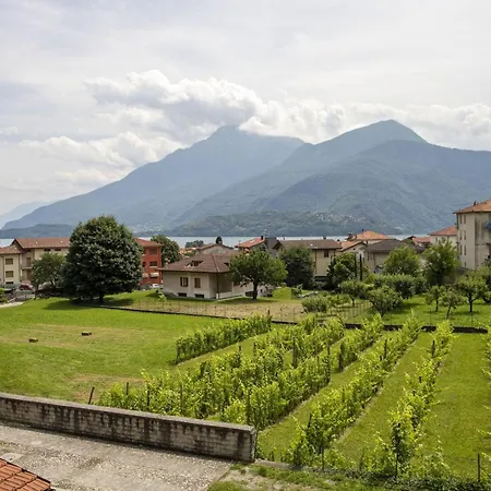 Terrazza Del Nonno By Halldis Apartment Dongo
